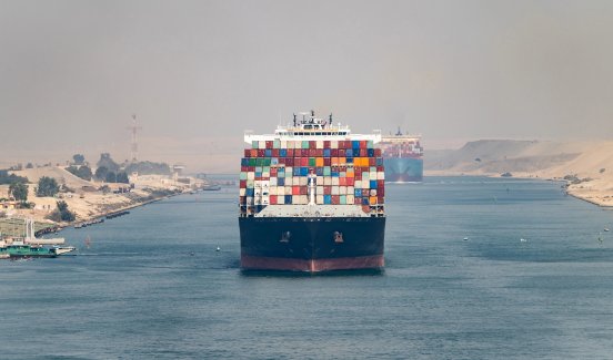 Suez Kanal_Depositphotos_626155906_Connektar.jpg