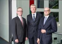 From left to right: Dr. Christoph Schlünken, Dr. Matthias L. Wolfgruber, Martin Babilas
