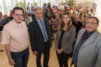 WEMAG-Mitarbeiter Mathias Groth, ES Umweltgutachter und Sachverständiger Dr. Hannes Kremp, Referatsleiterin Politik des Fachverbandes Biogas e.V. Sandra Rostek und Regionalgruppensprecher Mecklenburg-Vorpommern des Fachverbandes Biogas e.V. Dr. Horst Ludley (v.li) auf der voll besetzten Veranstaltung (Foto: WEMAG/Rudolph-Kramer)