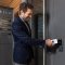 Zutrittsmanagementsystem resivo von dormakaba für Immobilienverwaltungen