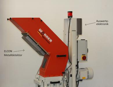 Metal detector ELCON from Sesotec installed below the material chute of the Xtra granulator from Wanner