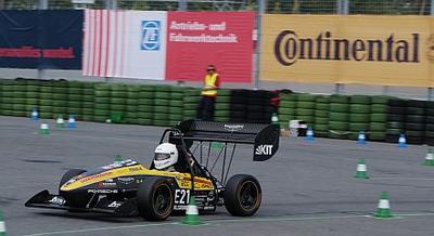 This year Continental supports 37 teams worldwide with highly specialized vehicle components and technical expertise (Photo: Formula Student Germany / Reichmann)
