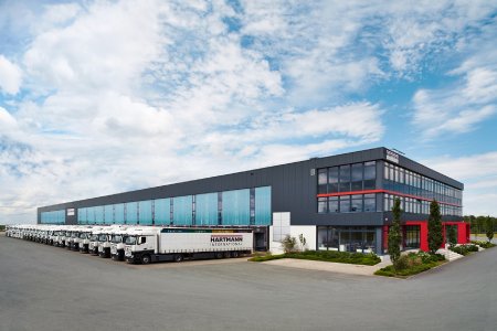 Für Neubau und Bestand - Hartmann International setzt auf das WMS pL-Store® von proLogistik
Bildquelle: Hartmann International GmbH & Co. KG