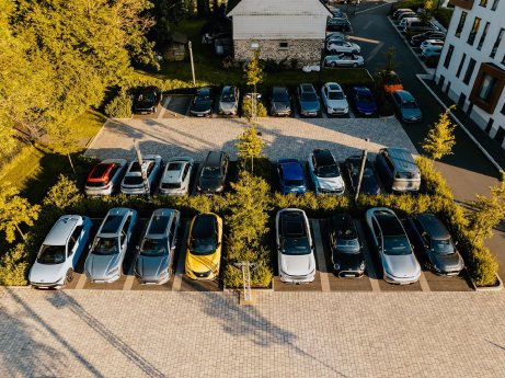 70 Fahrzeugmodelle waren Ende Juni beim GCOTY Sommerfest zu sehen, viele davon sind Kandidaten f.jpg