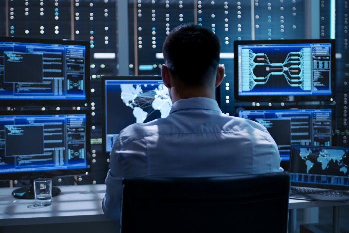 Datenrettung und IT-Forensik für fffentliche Verwaltungen DATA REVERSE.jpg