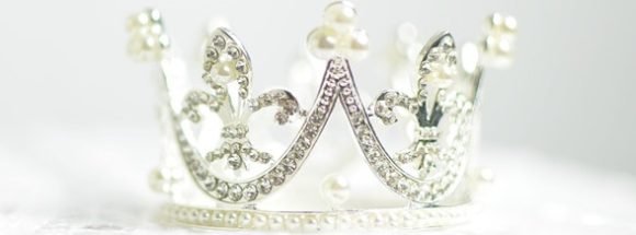 crown-1866986_1280-580x215.jpg