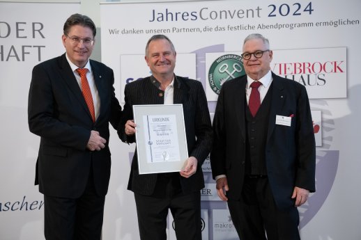 Jahresconvent_Senat_der_Deutschen_Wirtschaft_Übergabe_Berufungsurkunde_Roland_Huber_2.jpg