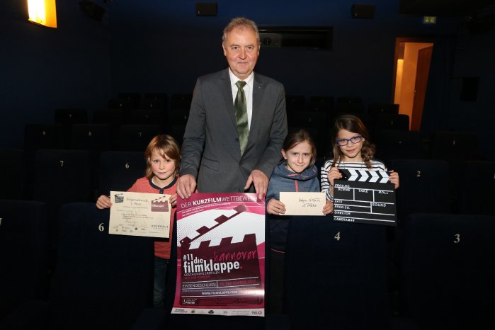 1.Platz Filmklappe_KiTa Grundschule_klein.JPG