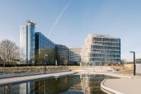 Die Unternehmenszentrale Schüco One wurde mit den drei Nachhaltigkeitslabels LEED, BREEAM und DGNB zertifiziert und verkörpert damit den Nachhaltigkeitsanspruch von Schüco