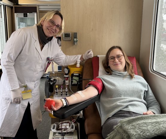 Blutspende Julith Schnabel_ Frau Thielsch.JPG