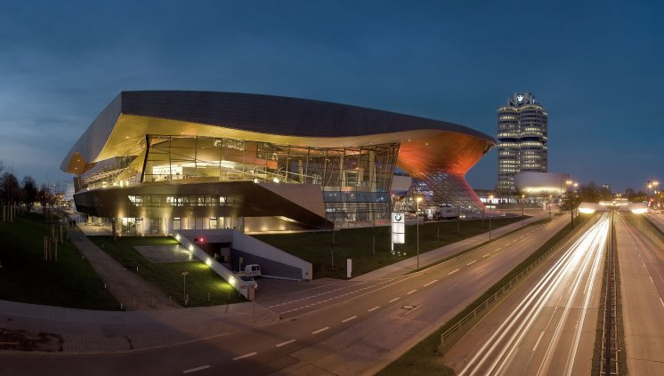 BMW_Welt_Night.jpg