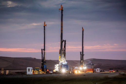 pressebilder-press-images-foundation-work-railway-line-tuerkiye-bauer-maschinen-rgb (2).jpg