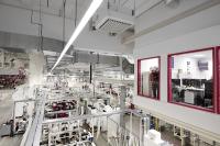 Die Friedhelm Loh Group nutzt, was sie empfiehlt: Die digital integrierte Fertigung im Rittal Werk Haiger produziert täglich bis zu 18 Terabyte neue Daten. ONCITE wird hier bereits eingesetzt / Bild: Friedhelm Loh Group