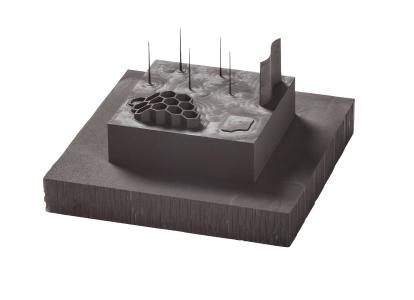 Highlight auf der Moulding Expo: Hochleistungsfräser Graftor® bewältigt das Schruppen und Schlichten von Graphitelektroden / Bildquelle: Hufschmied Zerspanungssysteme