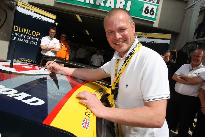 Dunlop Art Car - Winner 2011 - Mik Whiting.jpg