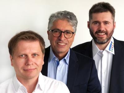 Blicken optimistisch in die Zukunft: Die Geschäftsführer Rolf Lutzer und Saeid Fasihi sowie Prokurist und Chefentwickler Werner Beutel (v.l.) / Foto: Fasihi GmbH