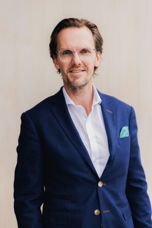 DanielWelkerPortrait.jpeg