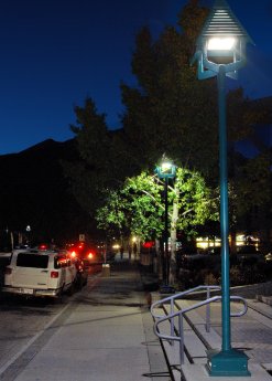 300dpi_LED Streetlight_Banff.jpg