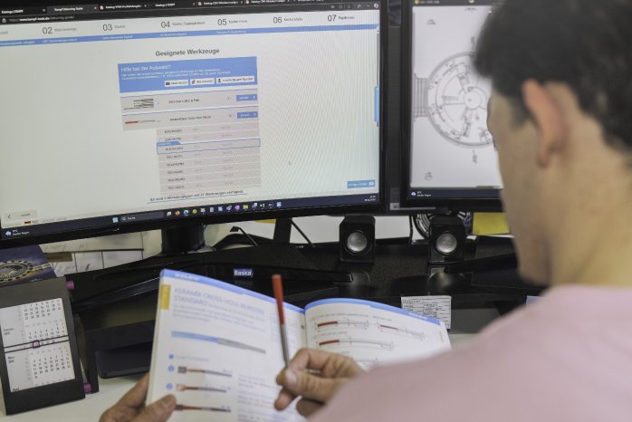 Deburring Guide im Einsatz.jpg