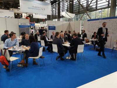 Der gut besuchte Gemeinschaftsstand des Carbon Composites e.V. auf der JEC World 2019 in Paris