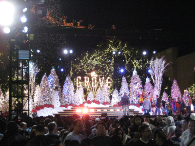 Grove Tree Lighting Overview