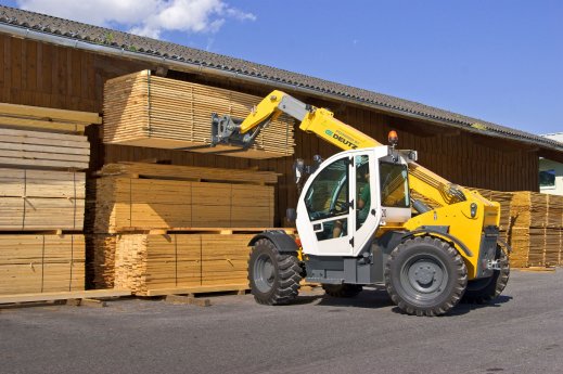 E-DEUTZ Telehandler.jpg