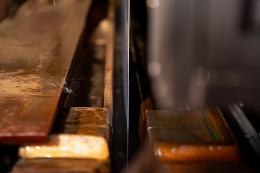 PM_Umicore_SZAG_Iridium-Recycling_001.jpg