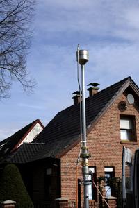 Gasstandrohr in Wohngebiet.jpg