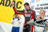 Am Ende des vierten Rennens kletterte Markus Oestreich als Sieger auf das Podium