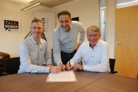 Die Geschäftsführer der SALT AND PEPPER Gruppe unterzeichnen die Charta der Vielfalt. Der Engineering- und IT-Dienstleister verpflichtet sich die Vielfalt innerhalb des Unternehmens aktiv zu fördern und Diskriminierung entgegenzuwirken.