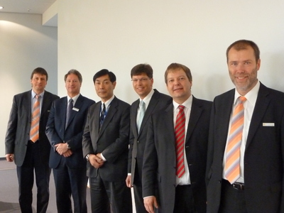 v.l.n.r.: Peter Fuchs (KW-Software), Robert Green (Renesas Electronics), Kazuyoshi Yamada (Renesas Electronics), Volker Bibelhausen (Phoenix Contact/KW-Software), Niels Trapp (Renesas Electronics), Andreas Orzelski (KW-Software)