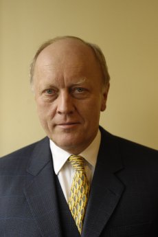 Dr. Wilhelm Hörmanseder, Vorstandsvorsitzender der Mayr-Melnhof Karton AG.jpg
