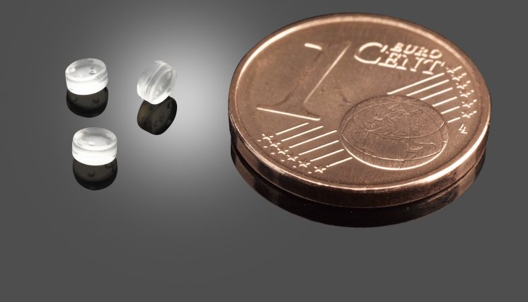 04_Microplug-Coin.jpg