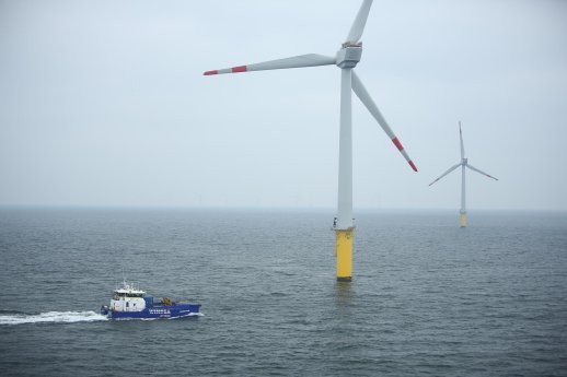 CTV WINDEA one im Trianel Windpark Borkum _Jens Meier für Ems Maritime O....jpg