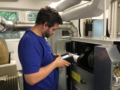 Inhaber der Heizung Sanitär Gleiß GmbH in Herdecke, hat unser neues Dräger P7-TDX für Druck- und Dichtheitsmessungen getestet.