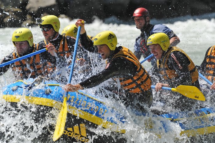 faszinatour Wildwasser-Rafting.jpg