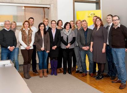 (Foto: hl-studios, Erlangen): Die IHK-Arbeitsgruppe "Personalmanagement" traf sich bei hl-studios in Erlangen
