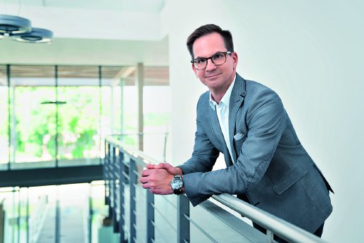 KEL_Thomas Huebner.jpg