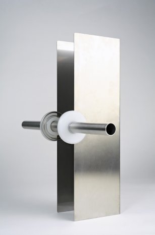 8305_Clean-Shut.jpg