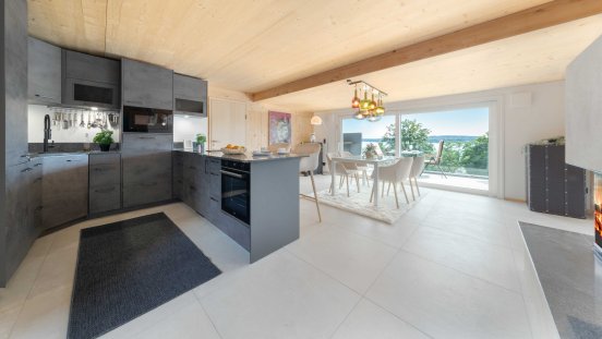 4a-DHV_BauBarth_b,Kueche mit Essbereich panorama,HST_2387_low.jpg