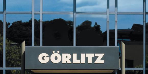 GÖRLITZ Logo-Fensterfront