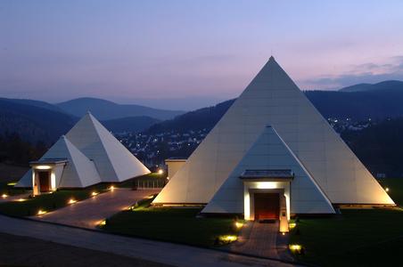 Abendstimmung der Sauerlandpyramide