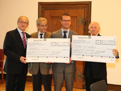 Image: (f.l.) Hans Beser (Municipal Administrator of Ergenzingen), Volker Derbogen (Mayor of Rottenburg), Stephan Neher (Lord Mayor of Rottenburg) and Senator h. c. Peter Schaufler (CEO of BITZER SE)