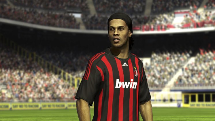 ronaldinho_closeup.jpg