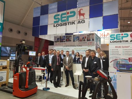 Gemeinschaftsstand auf der LogiMAT 2018.jpg