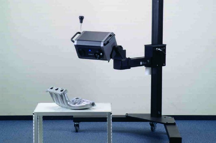 Konica Minolta Sensing Produktbild 3D-Scanner Range 7 mit oder in Anwendung 01.jpg
