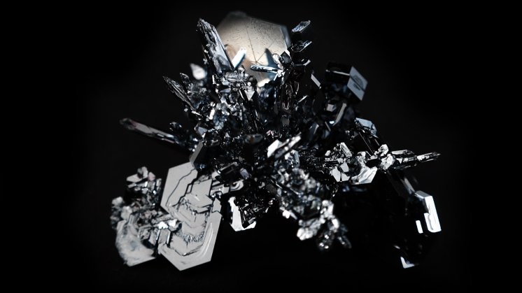 OSMIUM-kristall.jpg