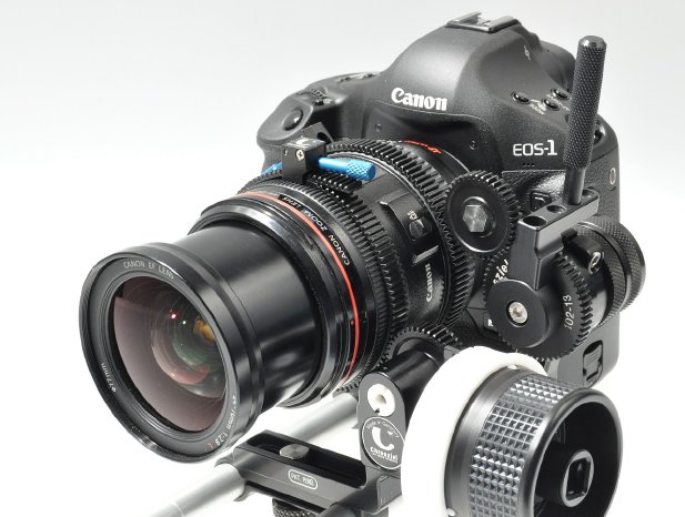 Canon 1D mit Fluid und FF auf Chrosziel StÃ¼tze 401-93.jpg
