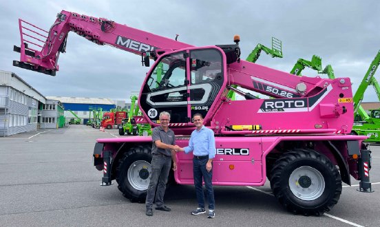 571_Pink_Merlo_Wiegers__11_.jpg