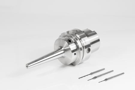 By extending the HTC chuck range to include chucks with a narrow contour for directly clamping small diameters, MAPAL has allowed hydraulic clamping chucks to be used on the micro-scale.